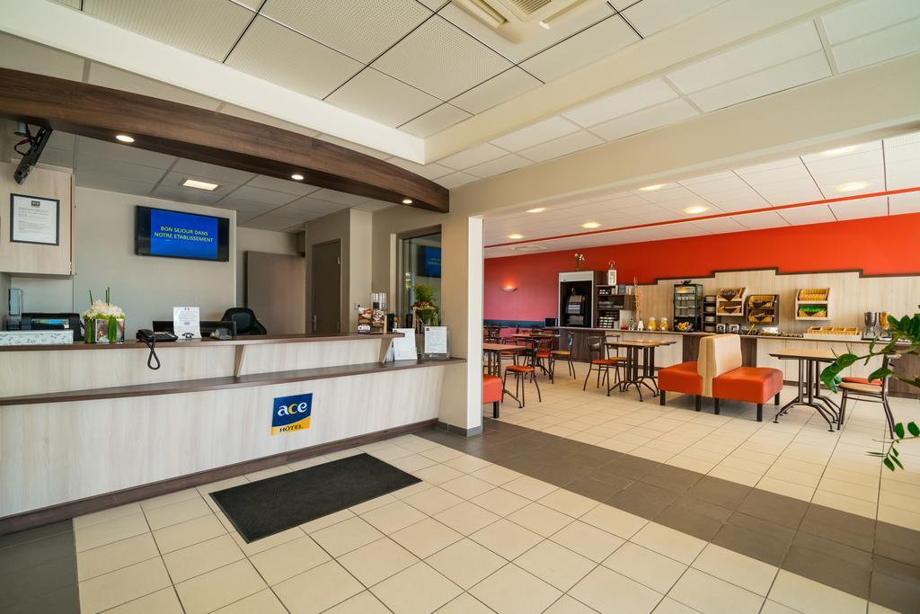 Hotel Ace Valence